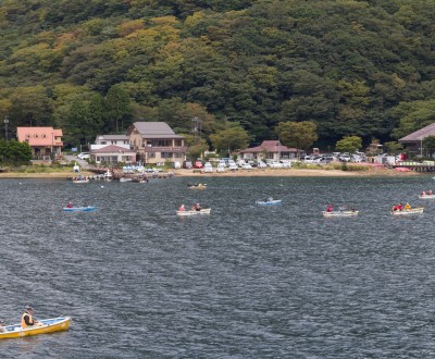 Activités nautiques sur le Lac Ashi (Hakone)