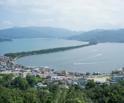 Amanohashidate, vue depuis l'observatoire du parc Kasamatsu