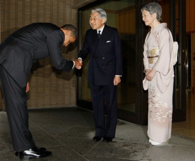 obama-courbette-empereur-japon