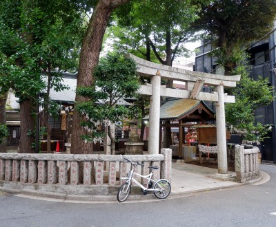 Sanctuaire Ebisu-jinja au nord-ouest de la gare JR