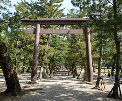 Izumo Taisha (Shimane), Matsu no Sando, allée centrale réservée aux dieux Kami et à l'empereur