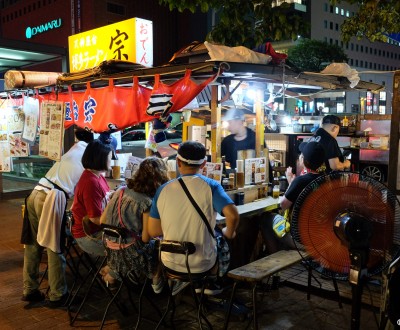 Stand de nourriture yatai à Tenjin (Fukuoka)