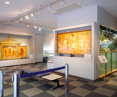 Mosaïques en ambre au Musée de Kuji
