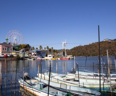 Parc d'attractions Hamanoko Pal Pal et lac Hamano à Kanzanjicho