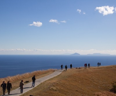 Observatoire en plein air du Mont Omuro sur péninsule d'Izu