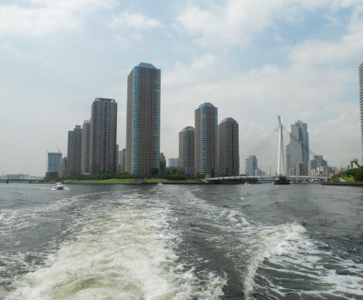 Croisière Nihombashi (Tokyo), Vue du front de mer de la Baie de Tokyo