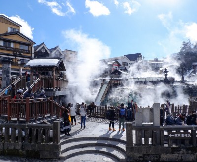 Bassin Yubatake de jour à Kusatsu Onsen