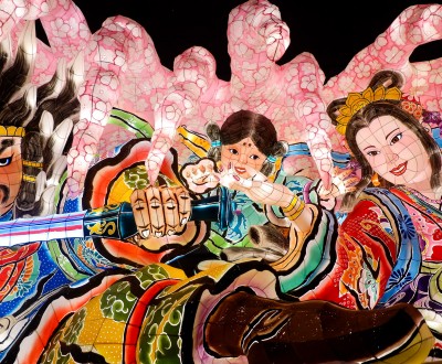 Char du Nebuta Matsuri exposé au Maison Nebuta Warasse (Aomori)