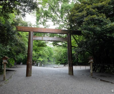 Ise Jingu, torii en bois au sanctuaire intérieur Naiku (Kotai-jingu)