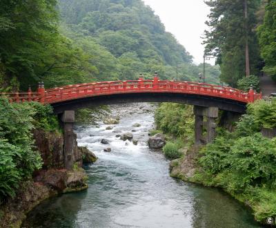 Nikko, pont Shinkyo au printemps
