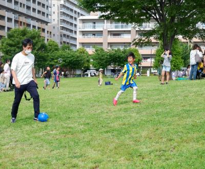 Fête des pères au Japon, moments père-enfants au parc