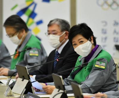 Yuriko Koike, la gouverneure de Tokyo lors d'une conférence sur le Covid-19 en décembre 2021 (©Ryusei Takahashi)