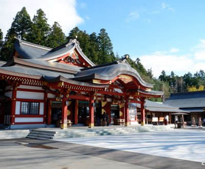 Morioka Hachiman-gu, pavillon de culte Haiden