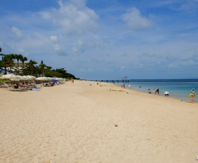 Plage de Fusaki (Ishigaki), plage de sable blanc du Fusaki Beach Resort Hotel & Villas