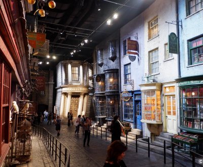 Warner Bros. Studio Tour Tokyo - The Making of Harry Potter, décor le Chemin de Traverse (Diagon Allery)