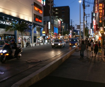 Naha, Kokusai-dori la nuit