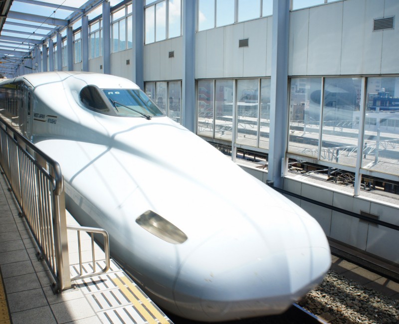 Shinkansen en gare Shinkansen en gare