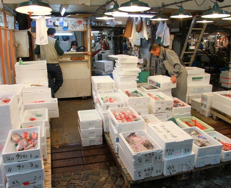 Marché aux poissons de Tsukiji, Vue des allées avant le déménagement 2 Marché aux poissons de Tsukiji, Vue des allées avant le déménagement 2
