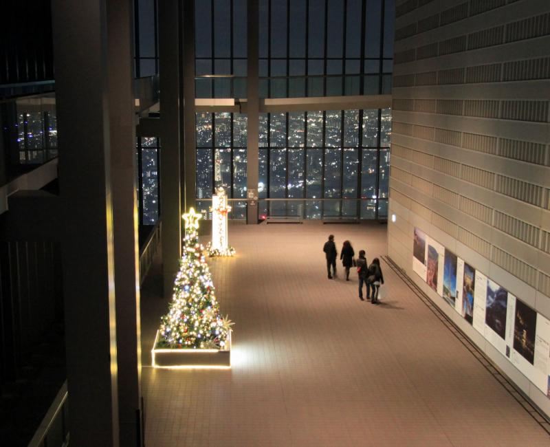 Midland Square (Nagoya), Aperçu de l'observatoire Sky Promenade à Noël