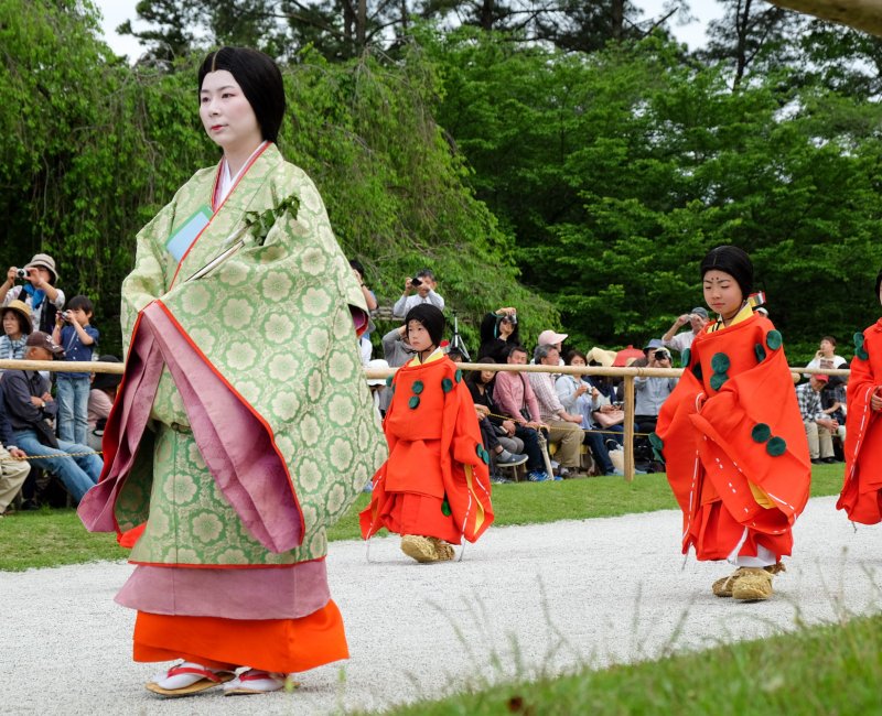 Sanctuaire Kamigamo (Kyoto), procession de l'époque Heian pendant Aoi Matsuri
