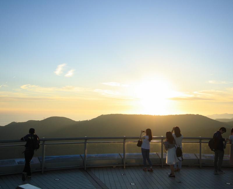Mont Inasa (Nagasaki), Coucher de soleil à l'observatoire Mont Inasa (Nagasaki), Coucher de soleil à l'observatoire