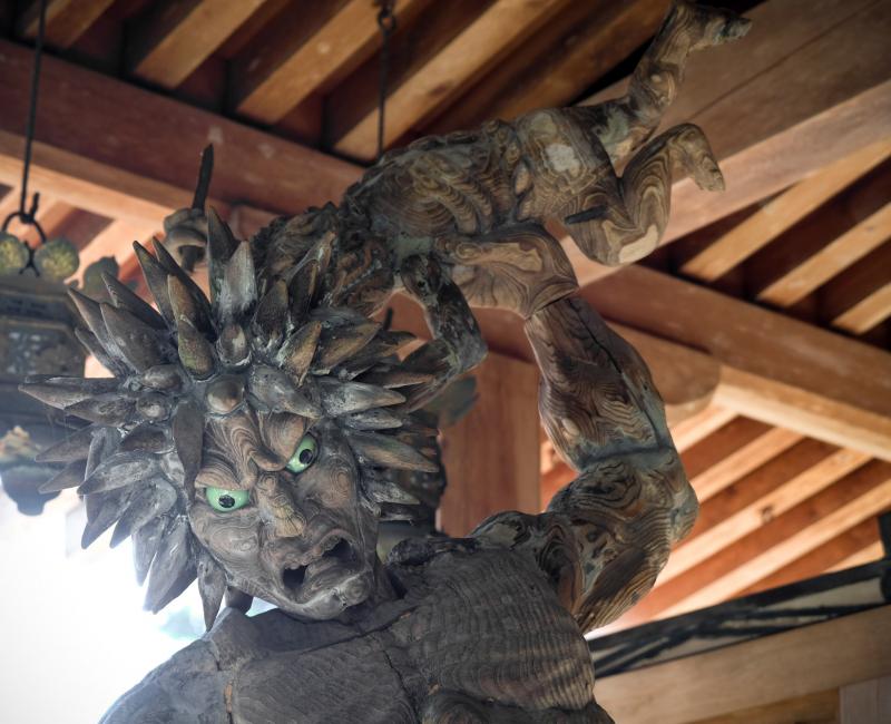 Divinité nyo Kongo-rikishi au Mitaki-dera Divinité nyo Kongo-rikishi au Mitaki-dera