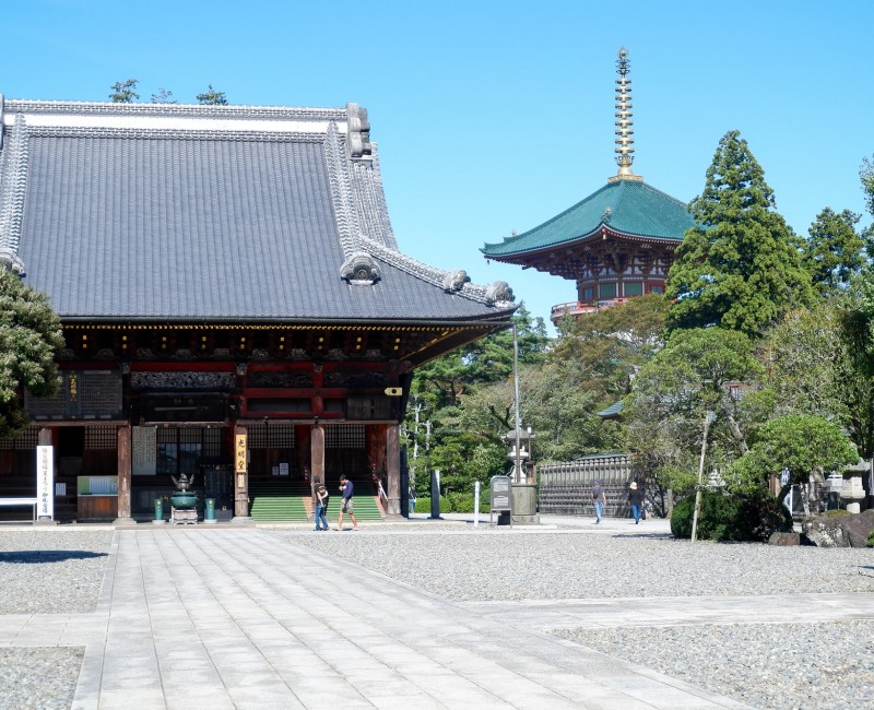 Bâtiment Komyodo et Grande Pagode au Narita-san Shinsho-ji Bâtiment Komyodo et Grande Pagode au Narita-san Shinsho-ji