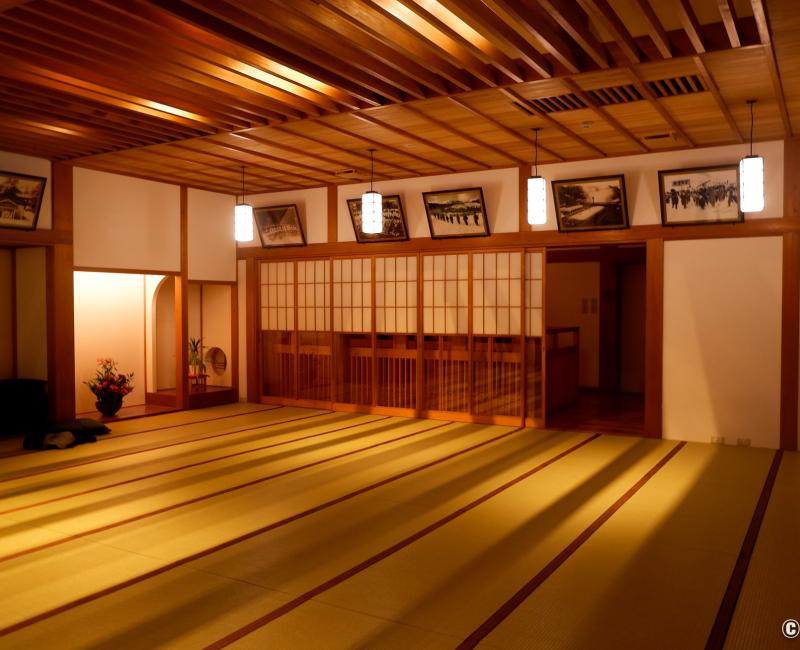 Salle en tatami de l'établissement de bain Gozanoyu à Kusatsu (Gunma)