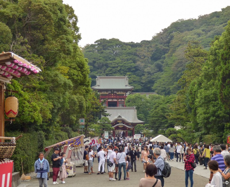 Reitai-sai (Kamakura), enceinte du Tsurugaoka Hachimangu Reitai-sai (Kamakura), enceinte du Tsurugaoka Hachimangu