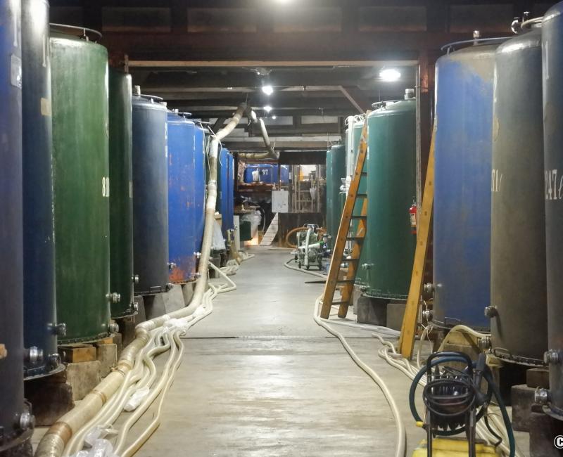 Fûts de la brasserie de saké Hideyoshi-Suzuki (Akita) Fûts de la brasserie de saké Hideyoshi-Suzuki (Akita)