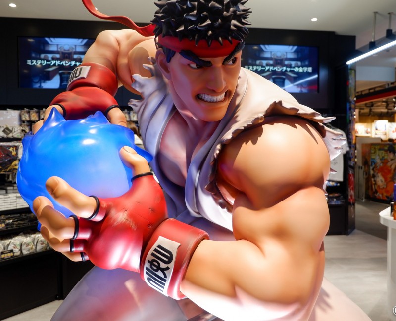 Magasin Capcom Store Tokyo et statue Ryu au Shibuya PARCO