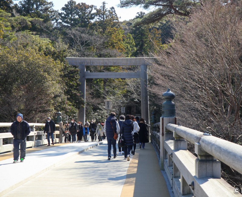 Ise, pont Uji-bashi du sanctuaire intérieur Naiku (Ise Jingu) Ise, pont Uji-bashi du sanctuaire intérieur Naiku (Ise Jingu)