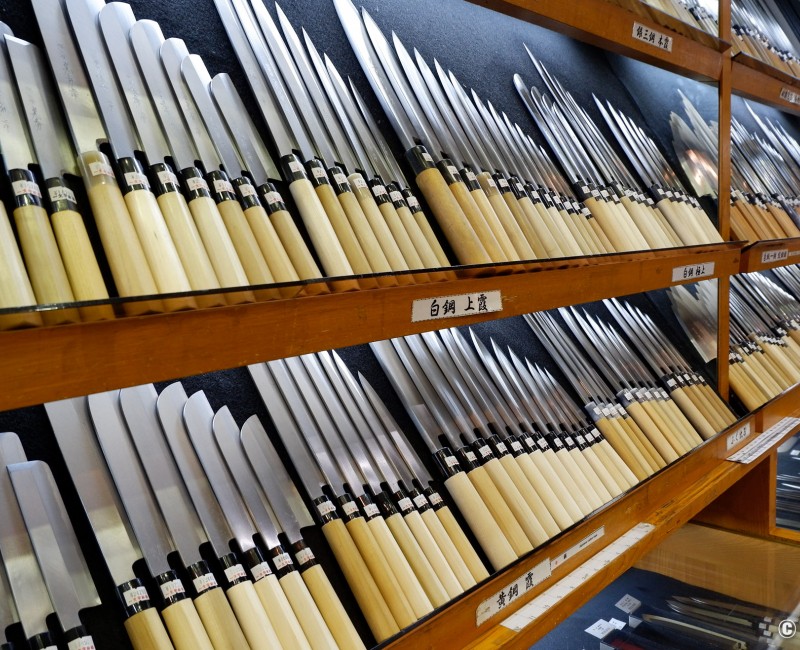 Sennichimae Doguyasuji, couteaux japonais pour la cuisine