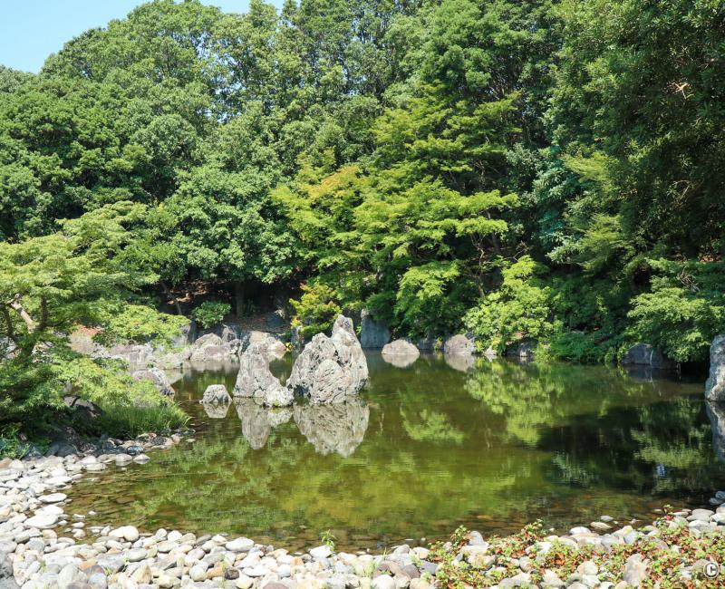 Parc Expo'70 (Osaka), plan d'eau du jardin japonais