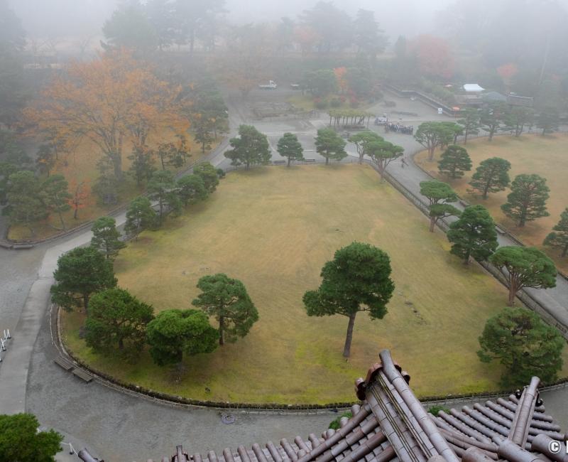 Aizu-Wakamatsu, château de Tsuruga, vue sur le parc depuis l'observatoire du donjon