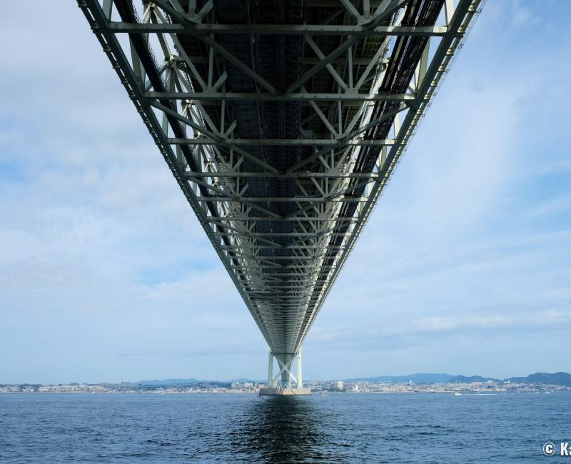 Awaji, vue sur le pont Akashi Kaikyo-Ohashi depuis Michi-no-Eki Awaji Awaji, vue sur le pont Akashi Kaikyo-Ohashi depuis Michi-no-Eki Awaji
