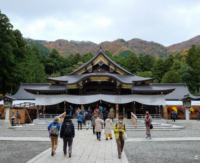 Yahiko-jinja, pavillon principal du sanctuaire Yahiko-jinja, pavillon principal du sanctuaire