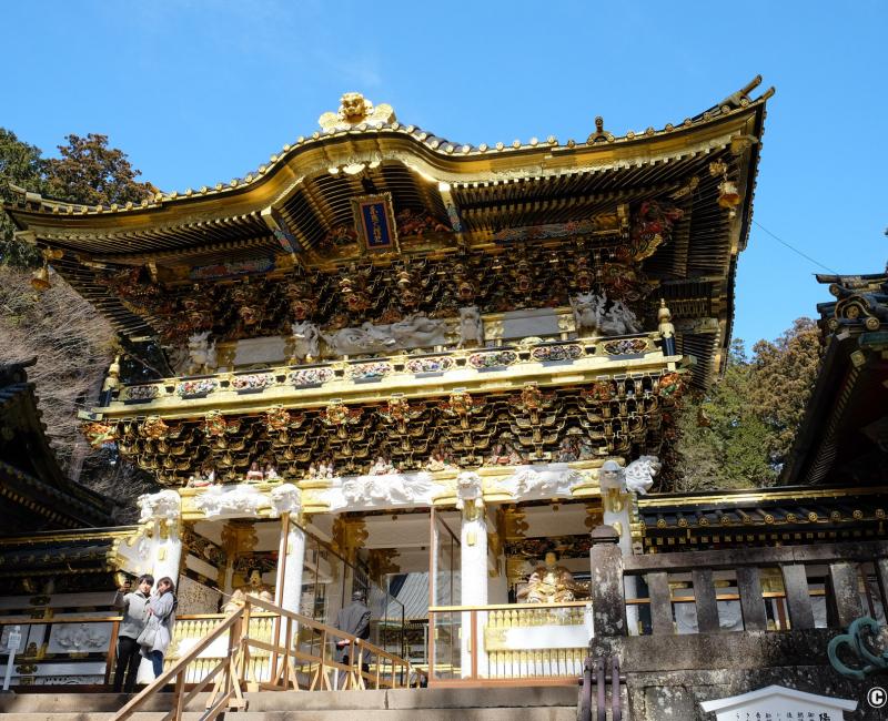 Toshogu à Nikko, porte Yomeimon rénovée Toshogu à Nikko, porte Yomeimon rénovée