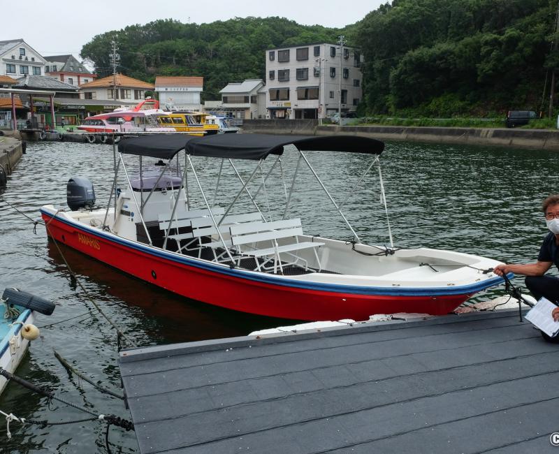 Ama de la préfecture de Mie, tour en bateau avec une plongeuse et son activité de pêche au large du port de Wagu (Shima)