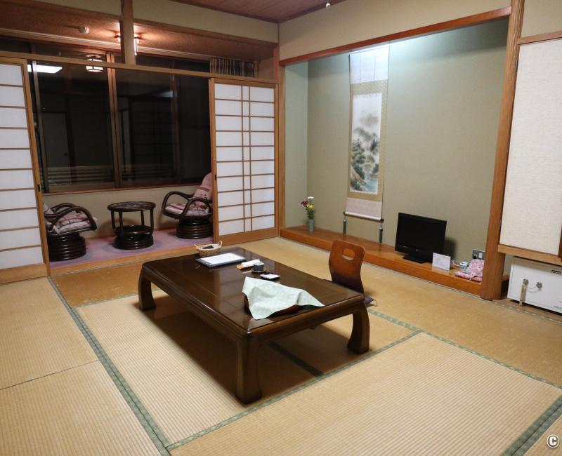 Chikuden Saryo (Taketa, Oita), intérieur d'une chambre du ryokan