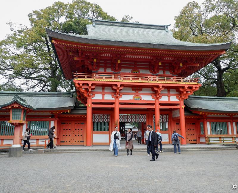 Hikawa-jinja (Saitama), porte Romon du sanctuaire Hikawa-jinja (Saitama), porte Romon du sanctuaire