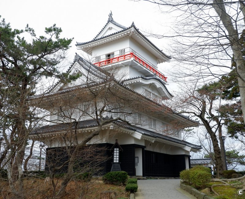 Akita, tourelle du château de Kubota au parc Senshu Akita, tourelle du château de Kubota au parc Senshu