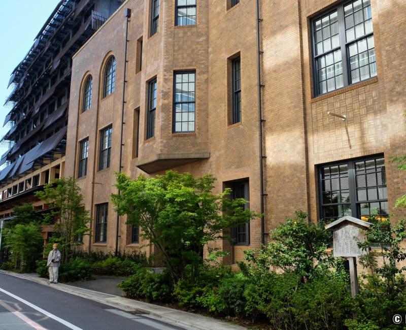 Shinpuhkan (Kyoto), façade historique du centre commercial