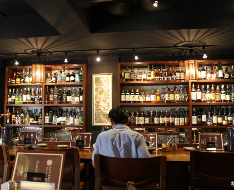 Spice Curry Shinkai (Toranomon, Tokyo), bar à whisky du restaurant