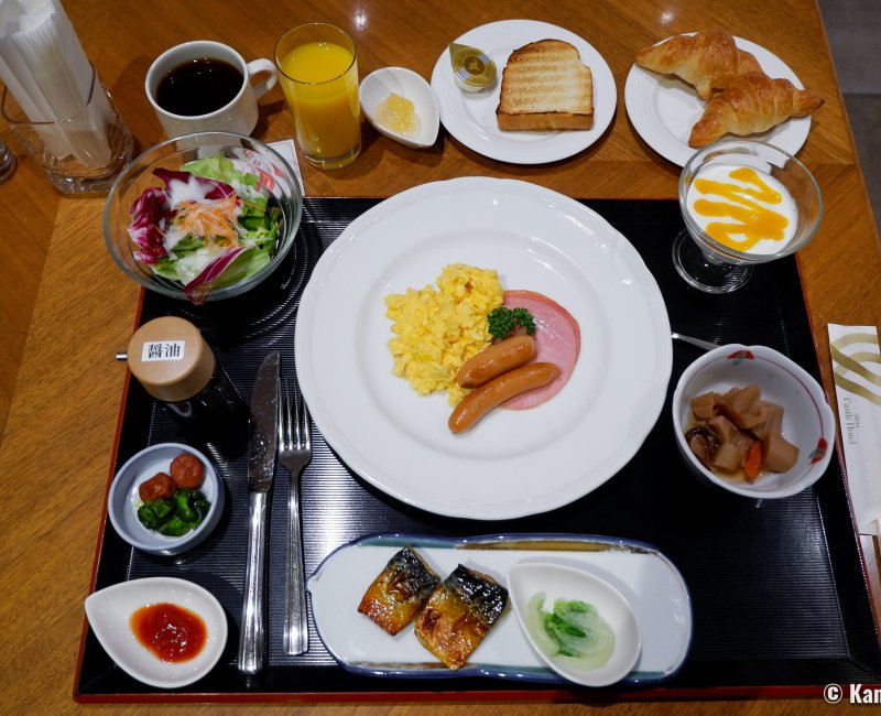 Akita Castle Hotel, petit-déjeuner à l'occidental et japonais