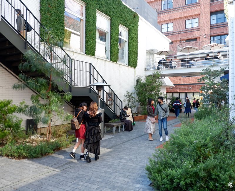 Minato Mirai 21 (Yokohama), entrée du centre commercial Marine & Walk Minato Mirai 21 (Yokohama), entrée du centre commercial Marine & Walk