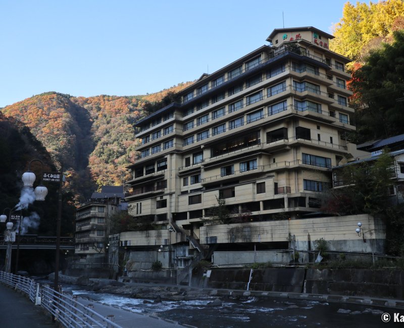 Tsuetate Onsen (Kumamoto), hôtel-ryokan Hizenya Tsuetate Kanko Hotel  Tsuetate Onsen (Kumamoto), hôtel-ryokan Hizenya Tsuetate Kanko Hotel