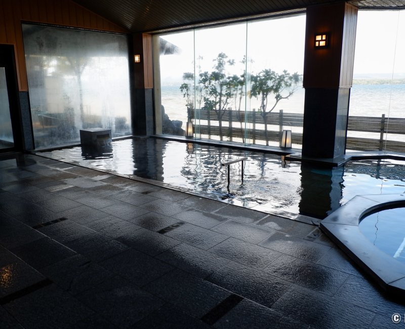 Wakura Onsen, espace des bains du ryokan Tadaya