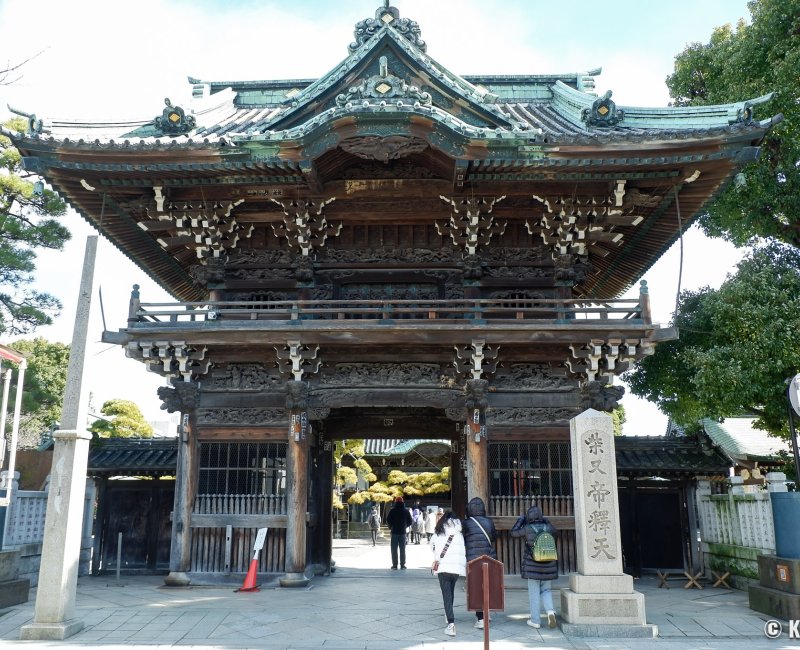 Shibamata (Katsushika, Tokyo), porte Niten-mon du temple Taishakuten Shibamata (Katsushika, Tokyo), porte Niten-mon du temple Taishakuten