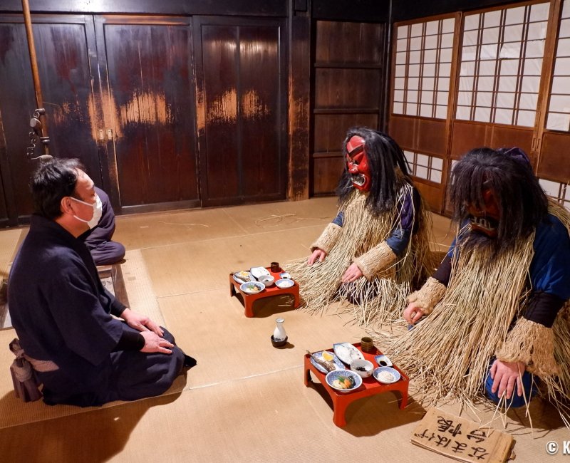 Péninsule d’Oga (Akita), représentation de Namahage au Musée folklorique d'Oga Shinzan
